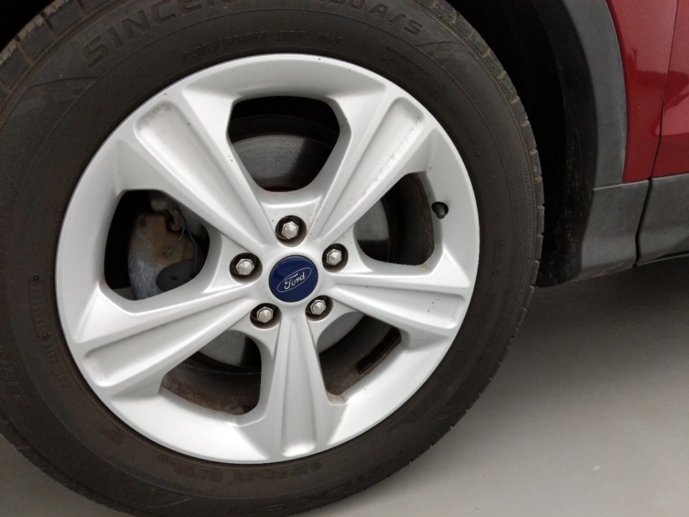 2015 Ford Escape - Wheel