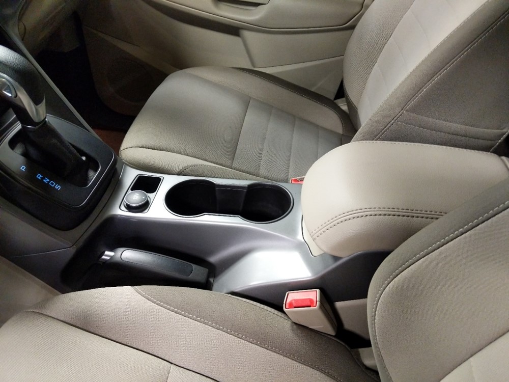 2015 Ford Escape - Center Console/Cup Holders