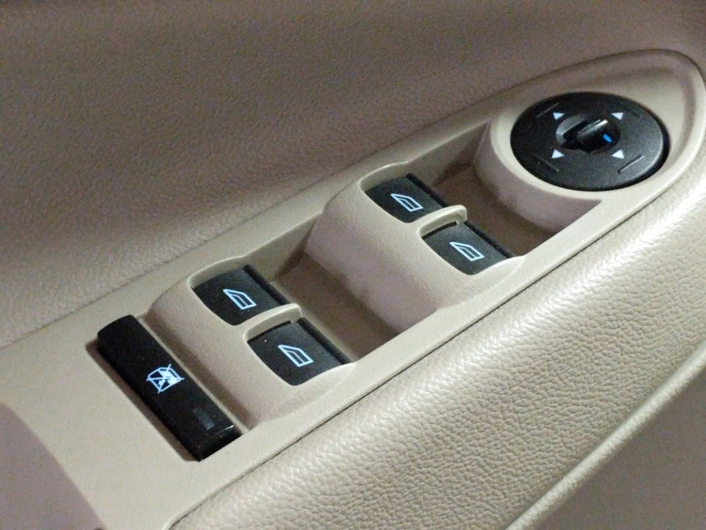 2015 Ford Escape - Driver Power Windows/Lock Control