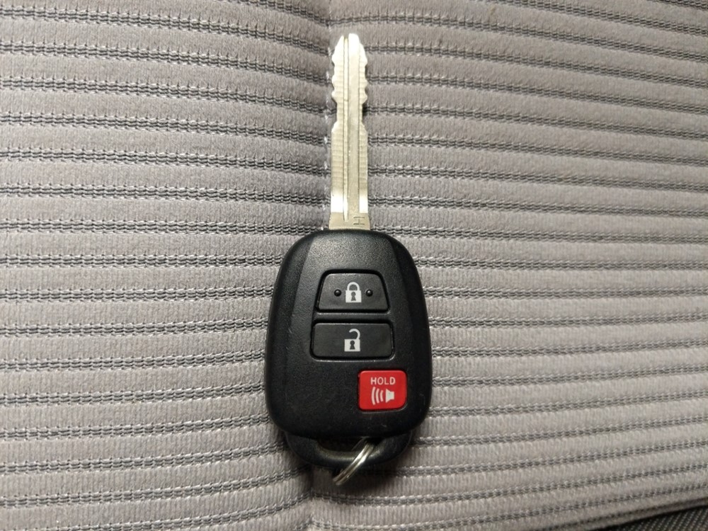 2015 Toyota RAV4 - Keys