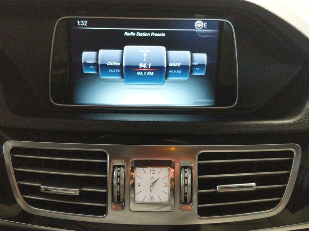 2016 Mercedes-Benz E350 - Stereo Package