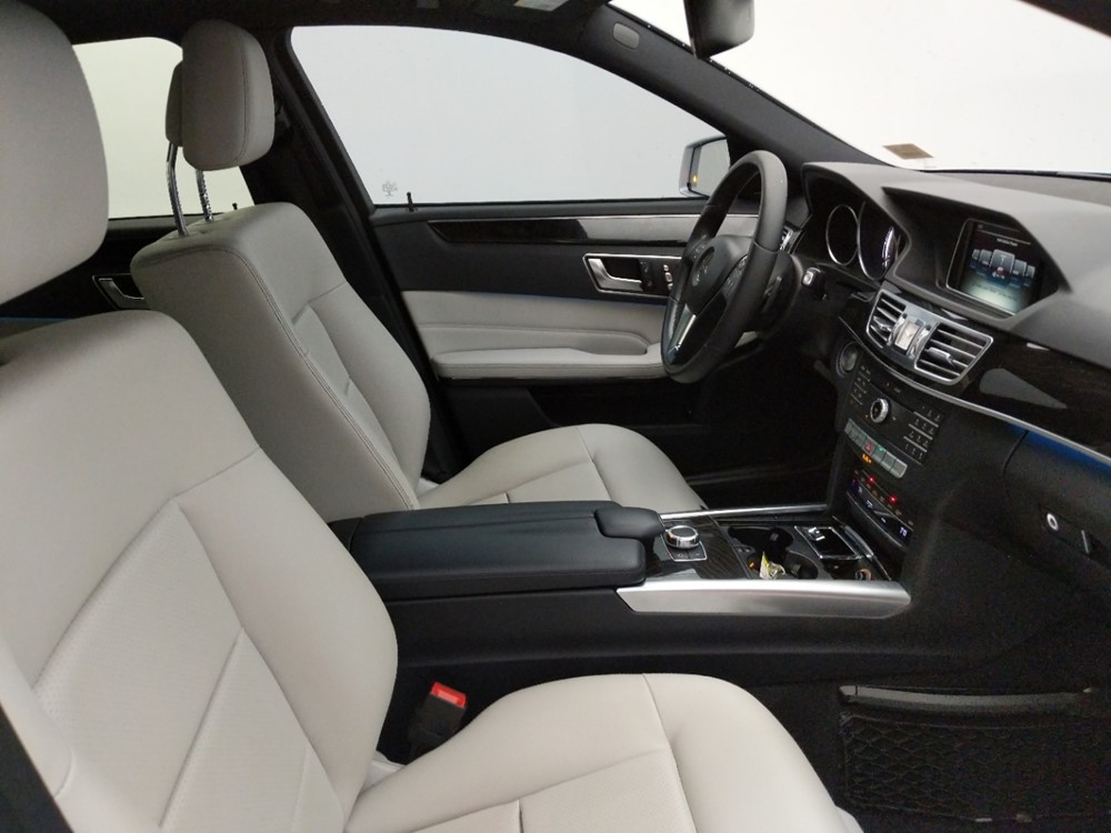 2016 Mercedes-Benz E350 - Passenger Front Seat