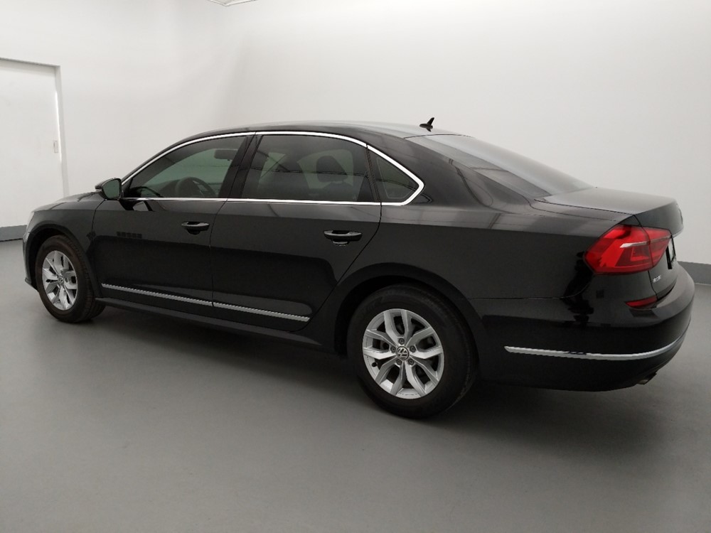 2016 Volkswagen Passat - Driver Rear Side