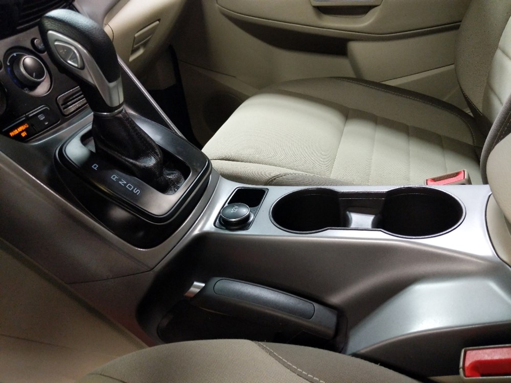 2015 Ford Escape - Center Console/Cup Holders