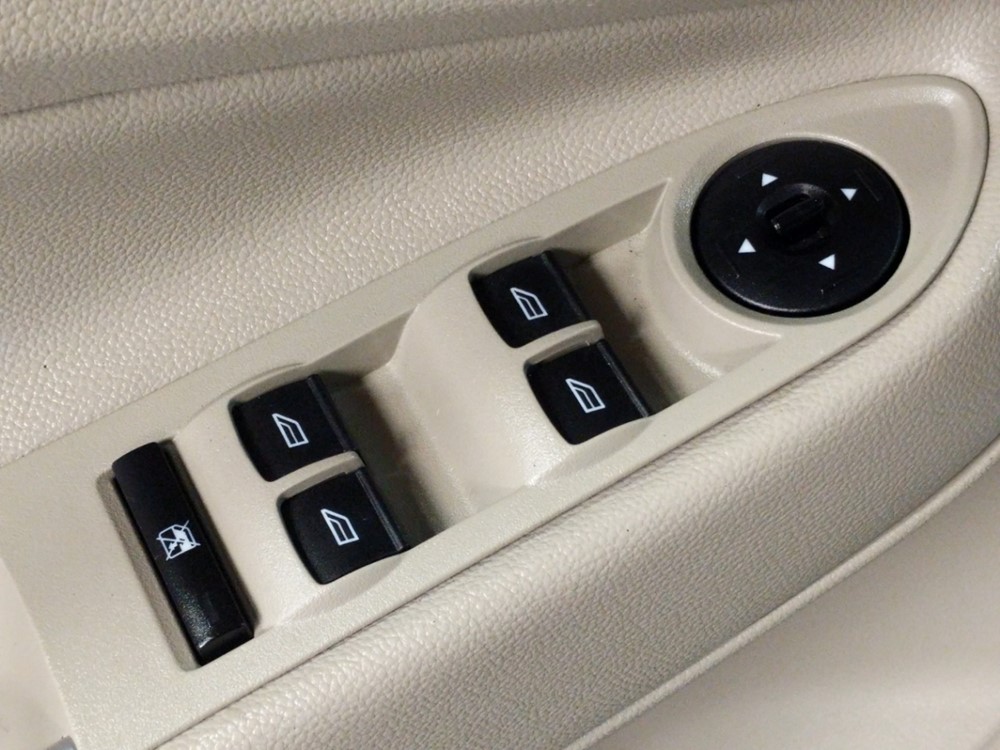 2015 Ford Escape - Driver Power Windows/Lock Control
