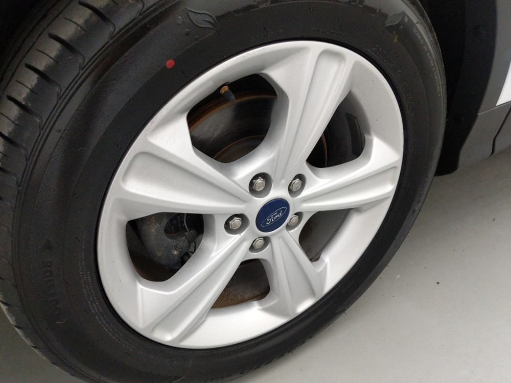 2015 Ford Escape - Wheel