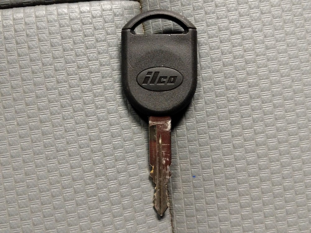 2011 Ford F-150 - Keys