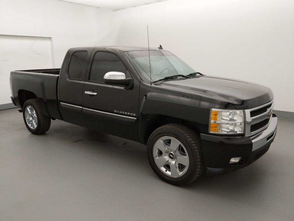2011 Chevrolet Silverado 1500 - Passenger Front Side
