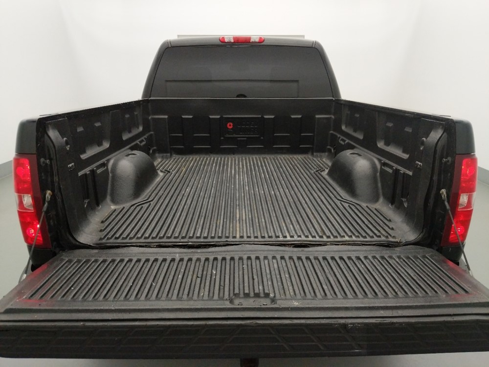 2011 Chevrolet Silverado 1500 - Trunk