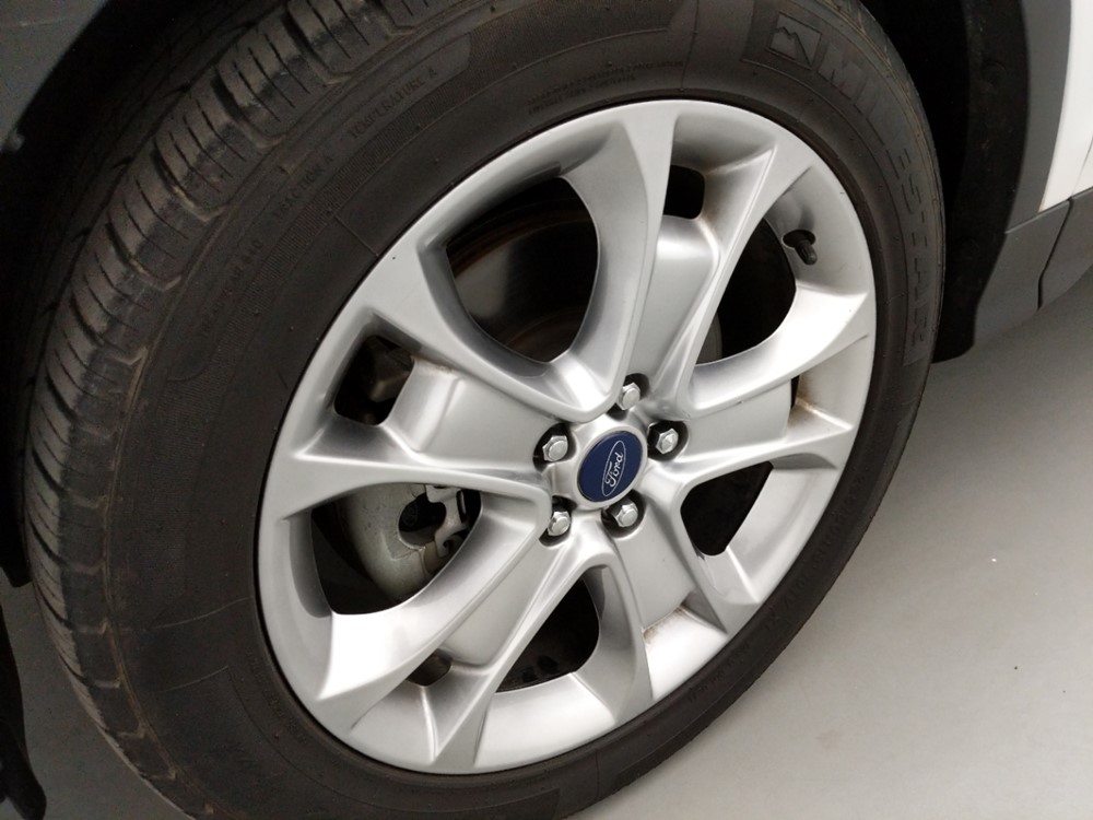 2015 Ford Escape - Wheel