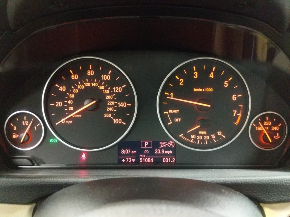 2013 BMW 320i - Odometer Close Up