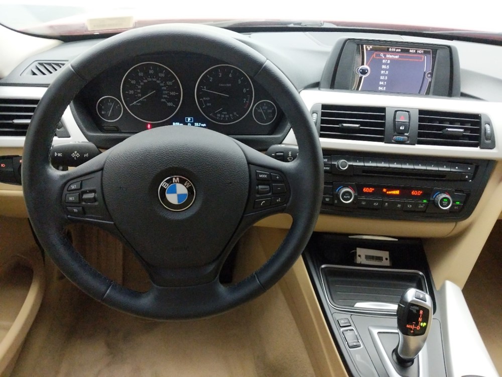 2013 BMW 320i - Driver Dash