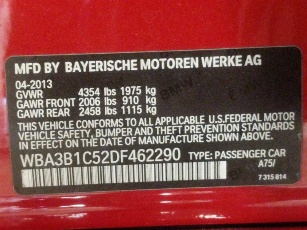 2013 BMW 320i - VIN Plate
