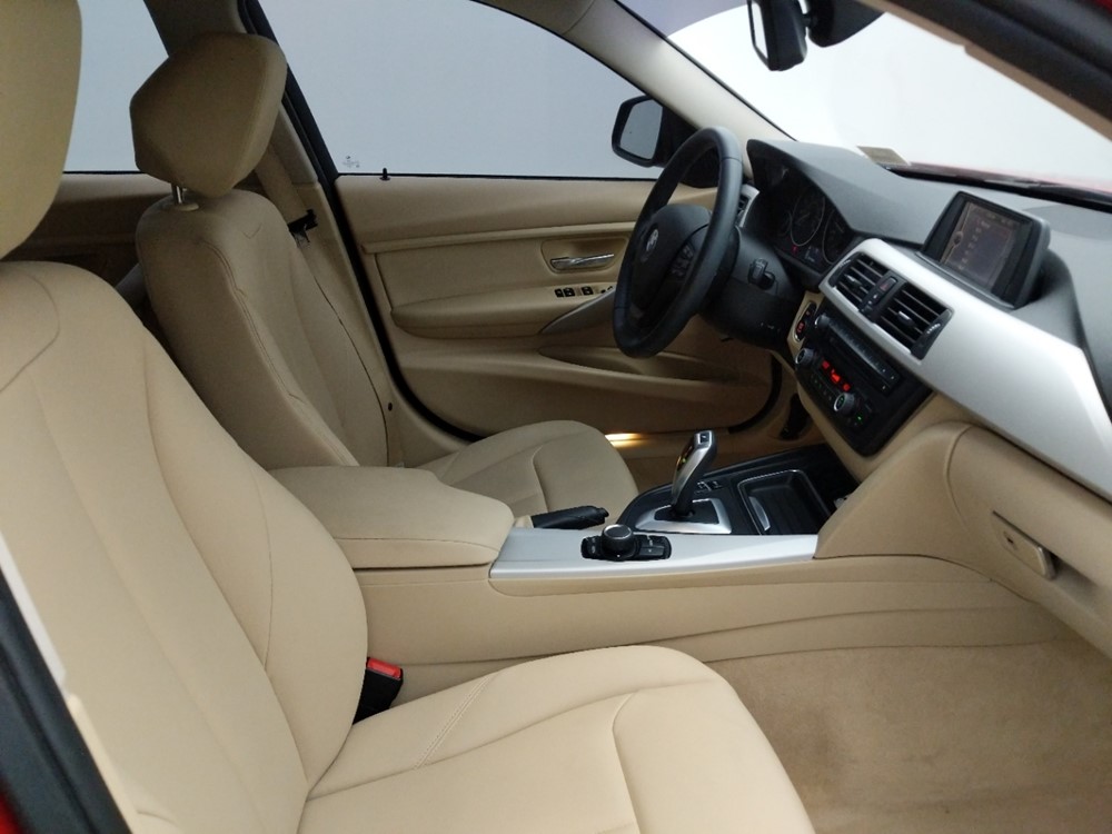 2013 BMW 320i - Passenger Front Seat