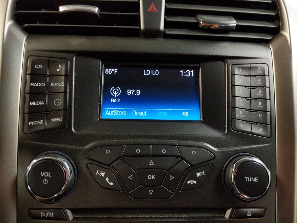 2017 Ford Fusion - Stereo Package