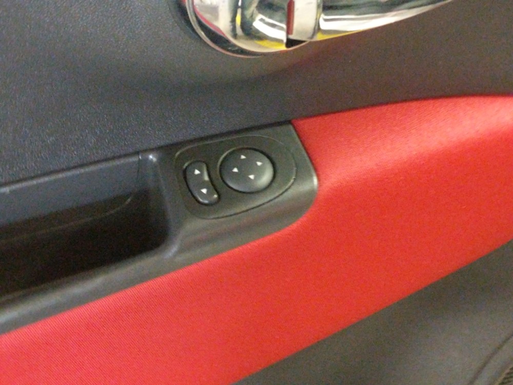 2016 FIAT 500 - Driver Power Windows/Lock Control