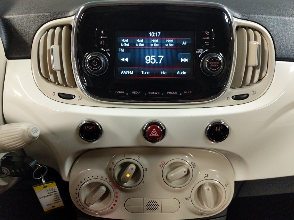 2016 FIAT 500 - Stereo Package