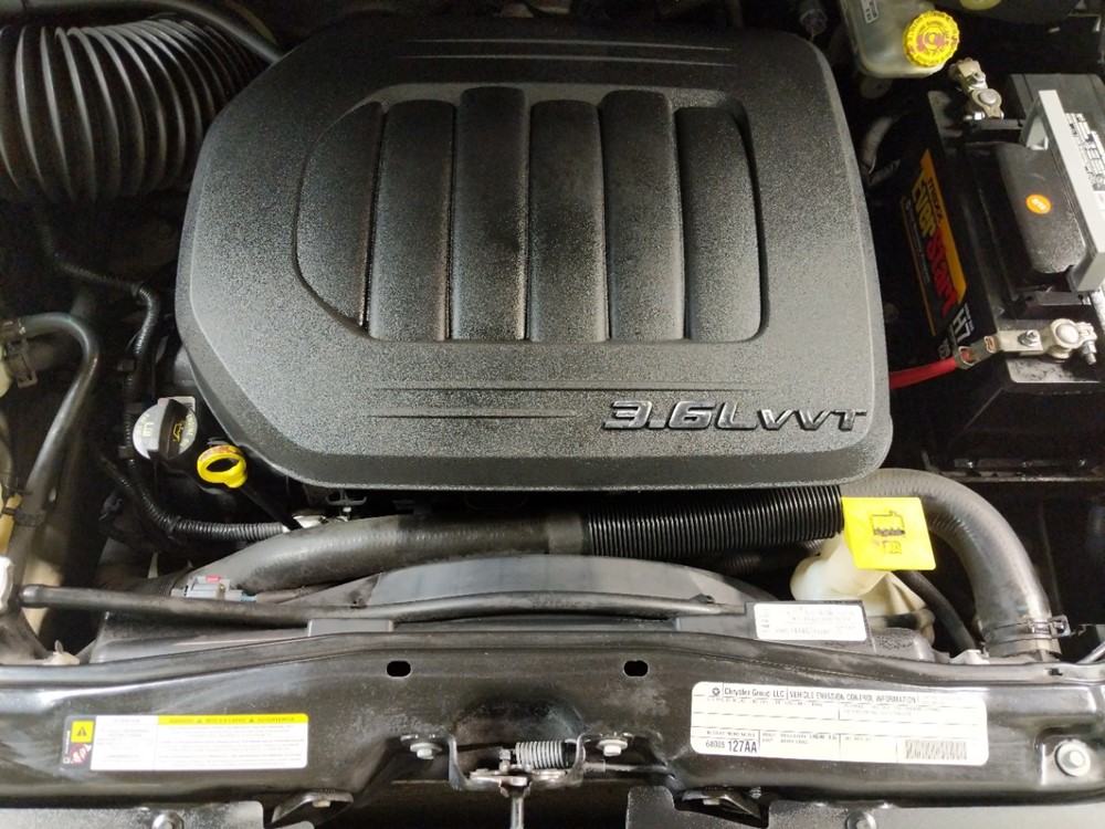 2011 Chrysler Town and Country - Engine