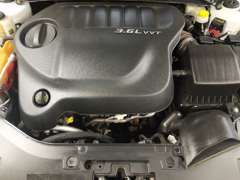 2011 Chrysler 200 - Engine