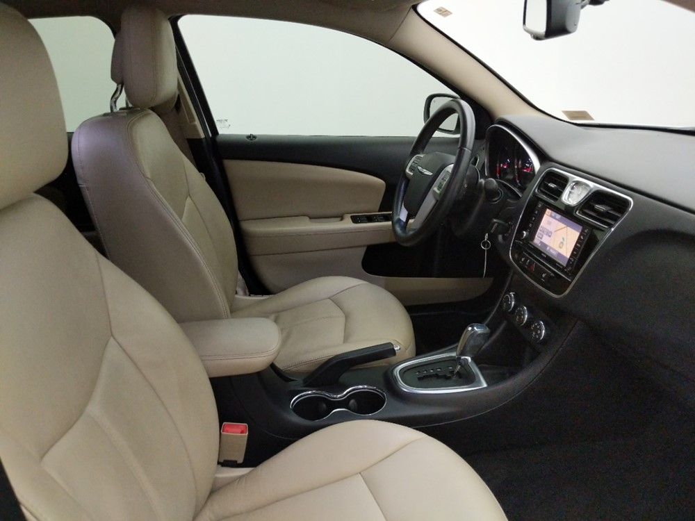 2011 Chrysler 200 - Passenger Front Seat