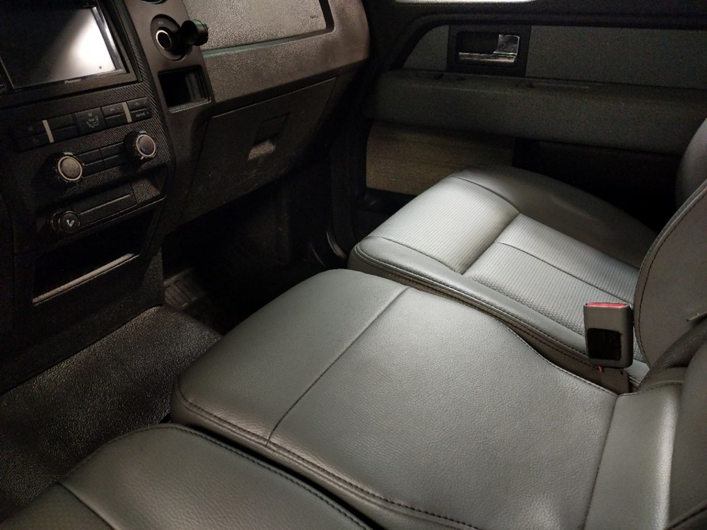 2012 Ford F-150 - Center Console/Cup Holders