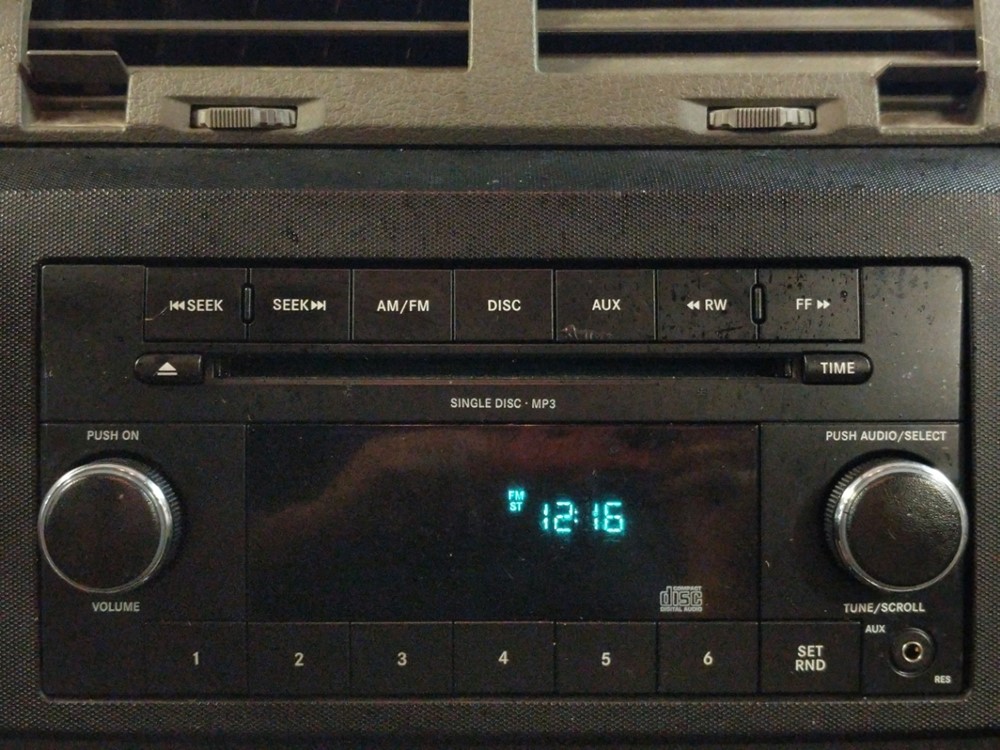 2011 Dodge Dakota - Stereo Package