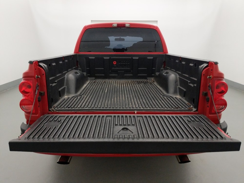 2011 Dodge Dakota - Trunk