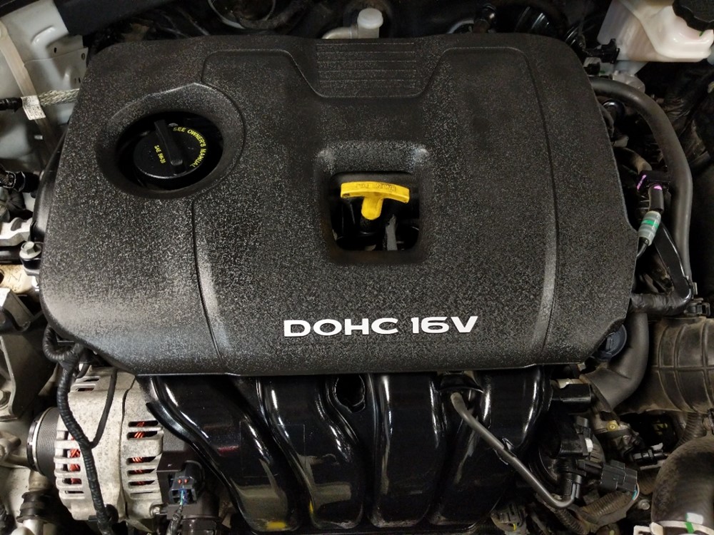 2017 Hyundai Elantra - Engine