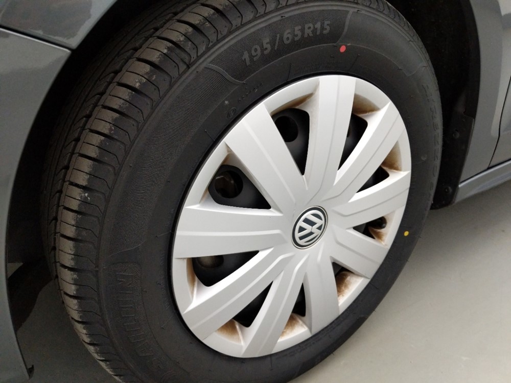 2016 Volkswagen Jetta - Wheel