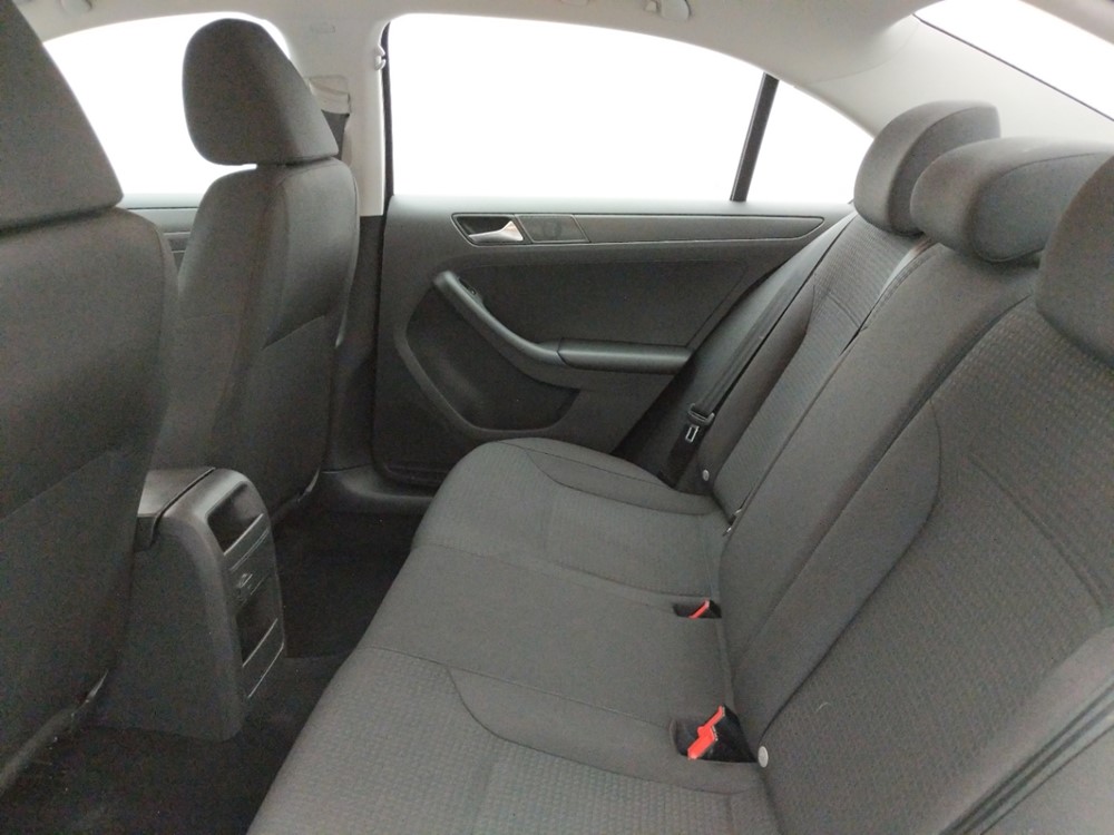 2016 Volkswagen Jetta - Driver Rear Seat