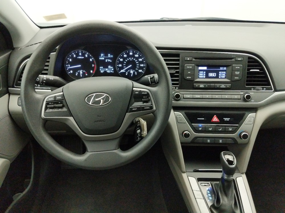 2017 Hyundai Elantra - Driver Dash