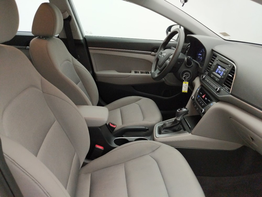 2017 Hyundai Elantra - Passenger Front Seat
