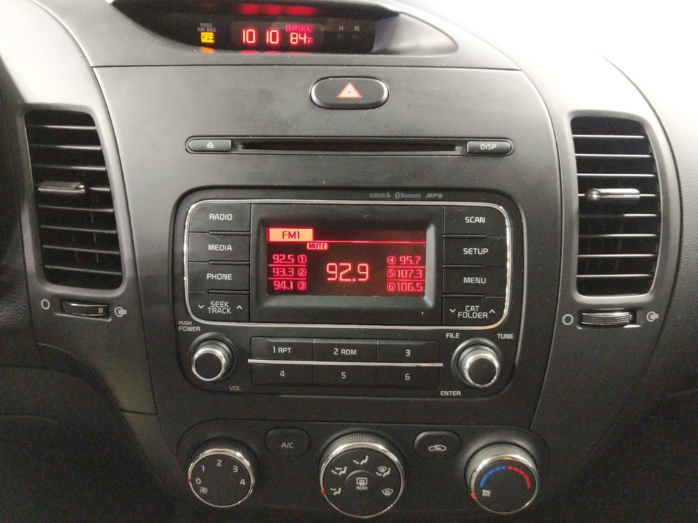 2016 Kia Forte - Stereo Package