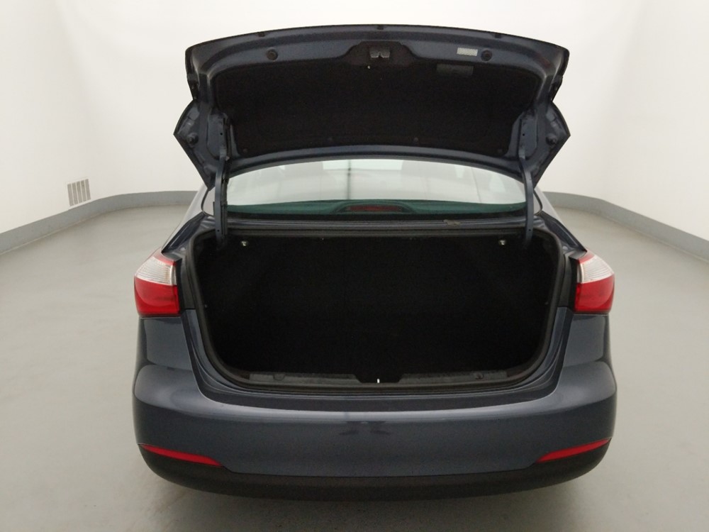 2016 Kia Forte - Trunk