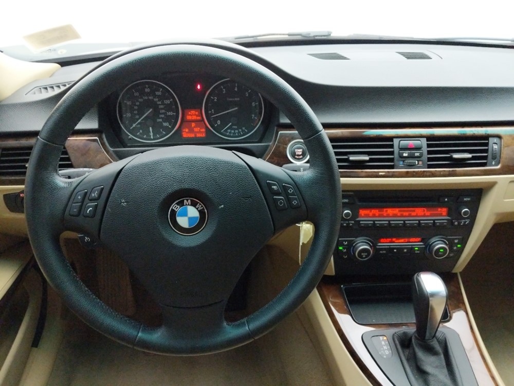 2011 BMW 328i - Driver Dash