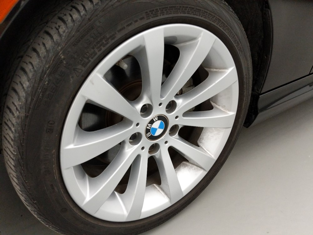 2011 BMW 328i - Wheel