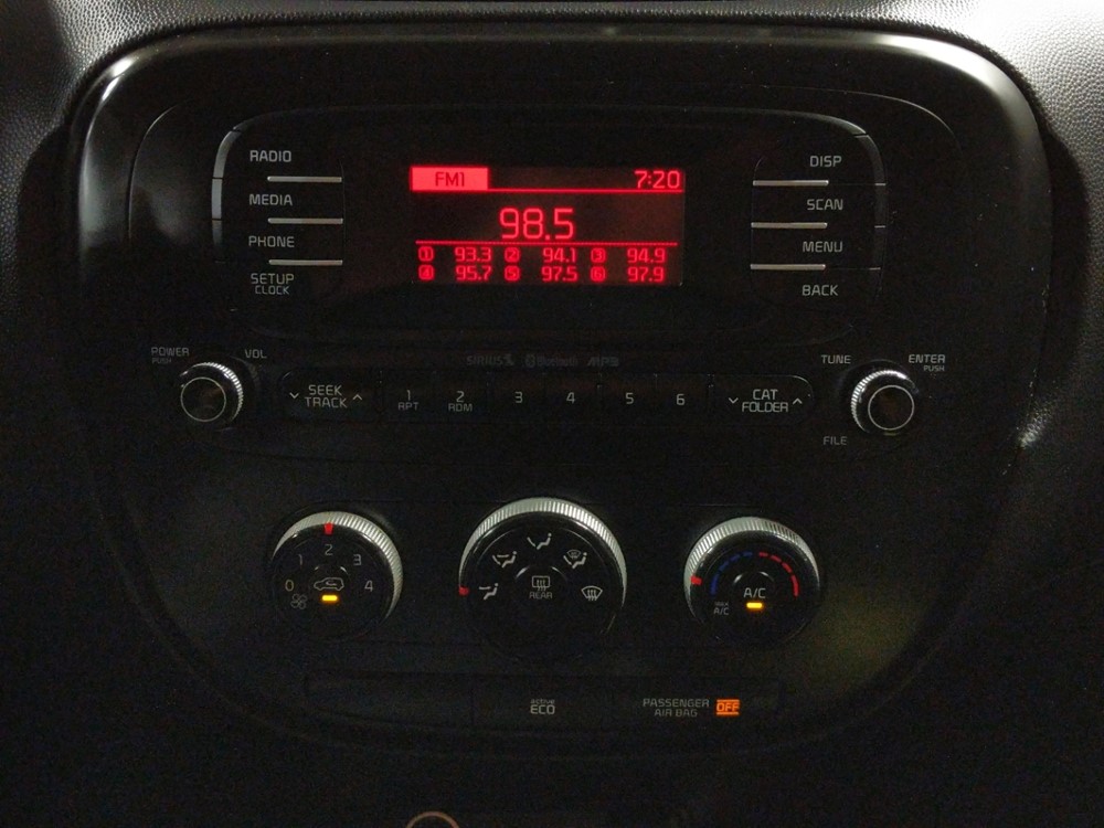 2014 Kia Soul - Stereo Package