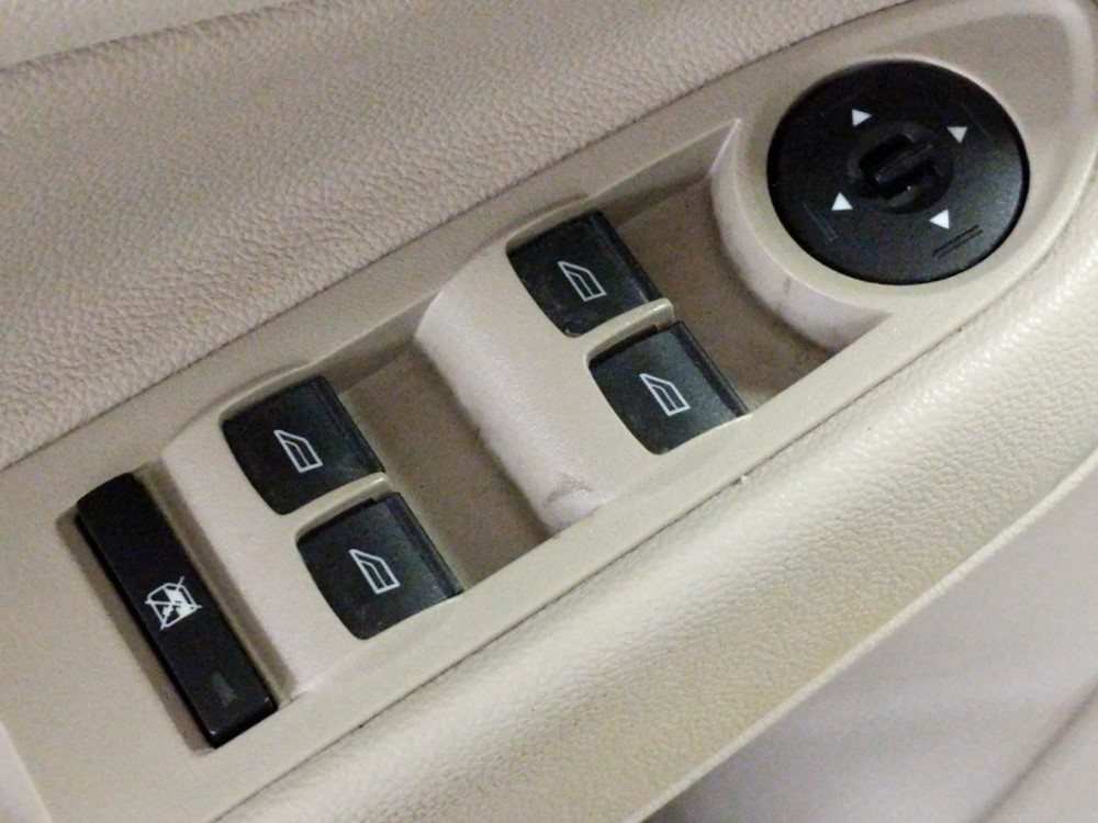 2016 Ford Escape - Driver Power Windows/Lock Control