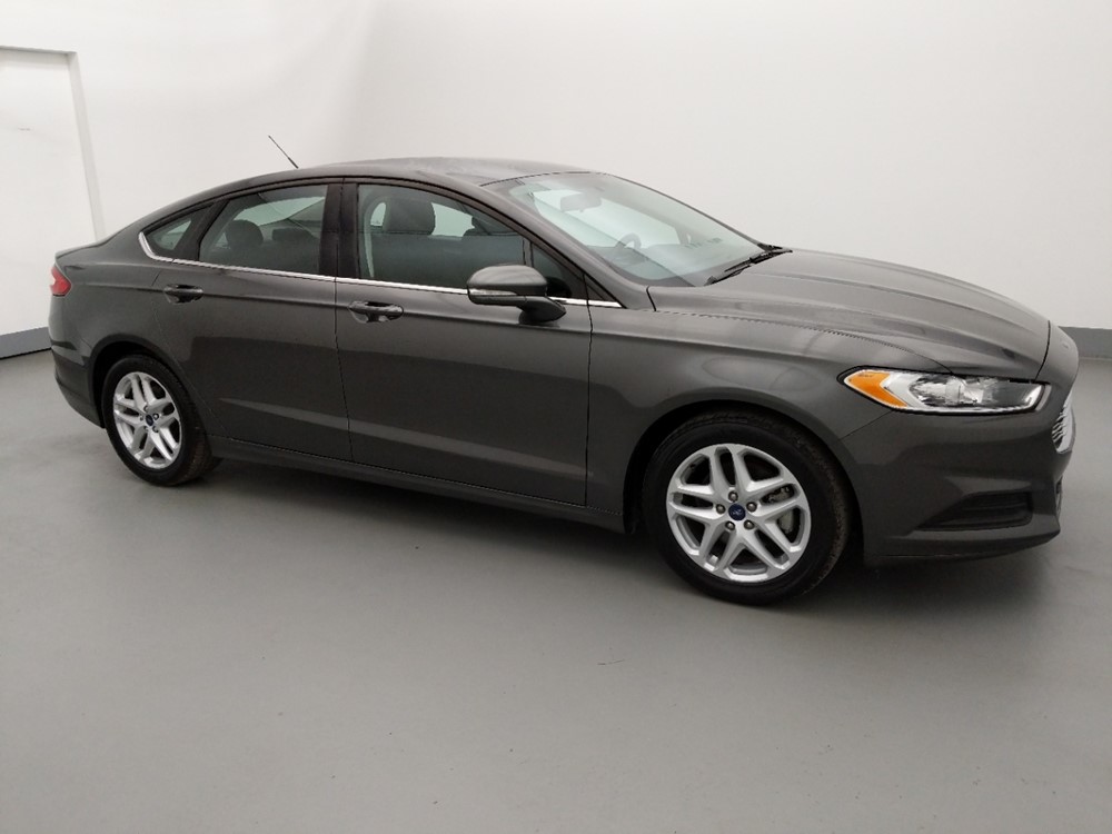 2016 Ford Fusion - Passenger Front Side
