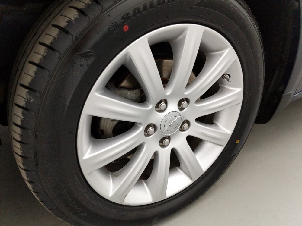 2014 Chrysler 200 - Wheel