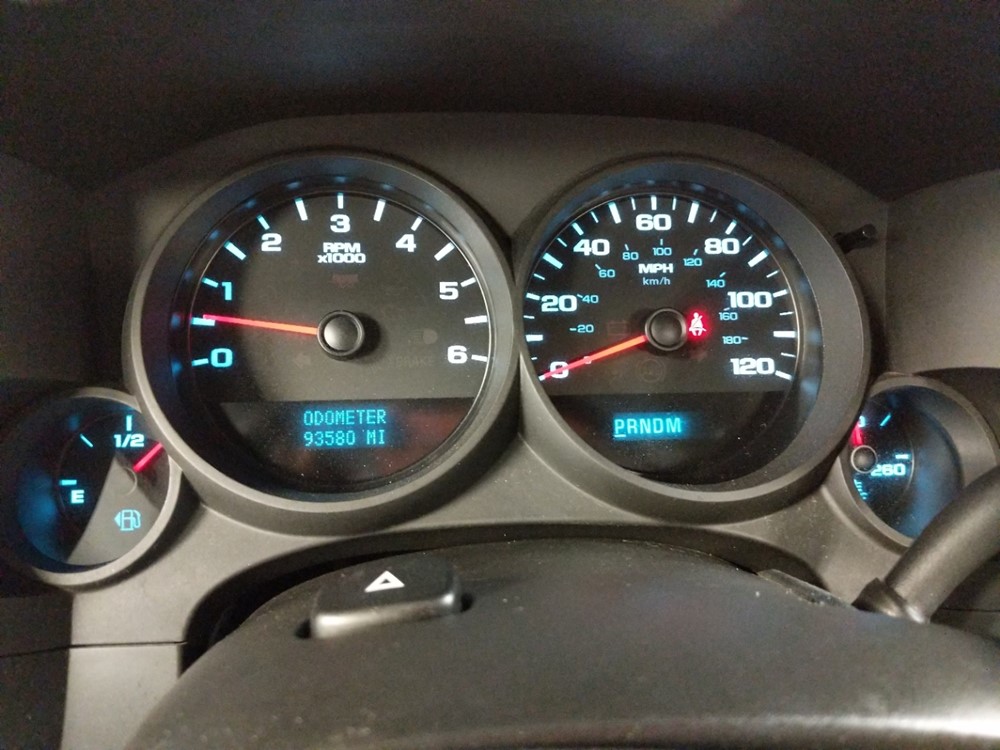 2013 GMC Sierra 1500 - Odometer Close Up