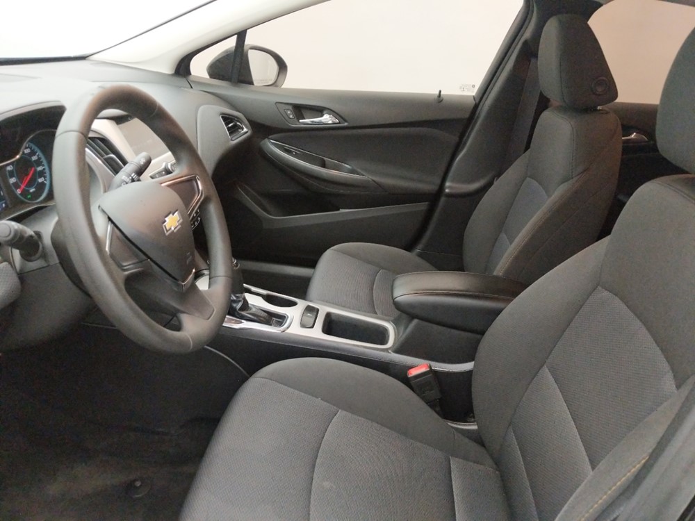 2017 Chevrolet Cruze - Driver Front Seat