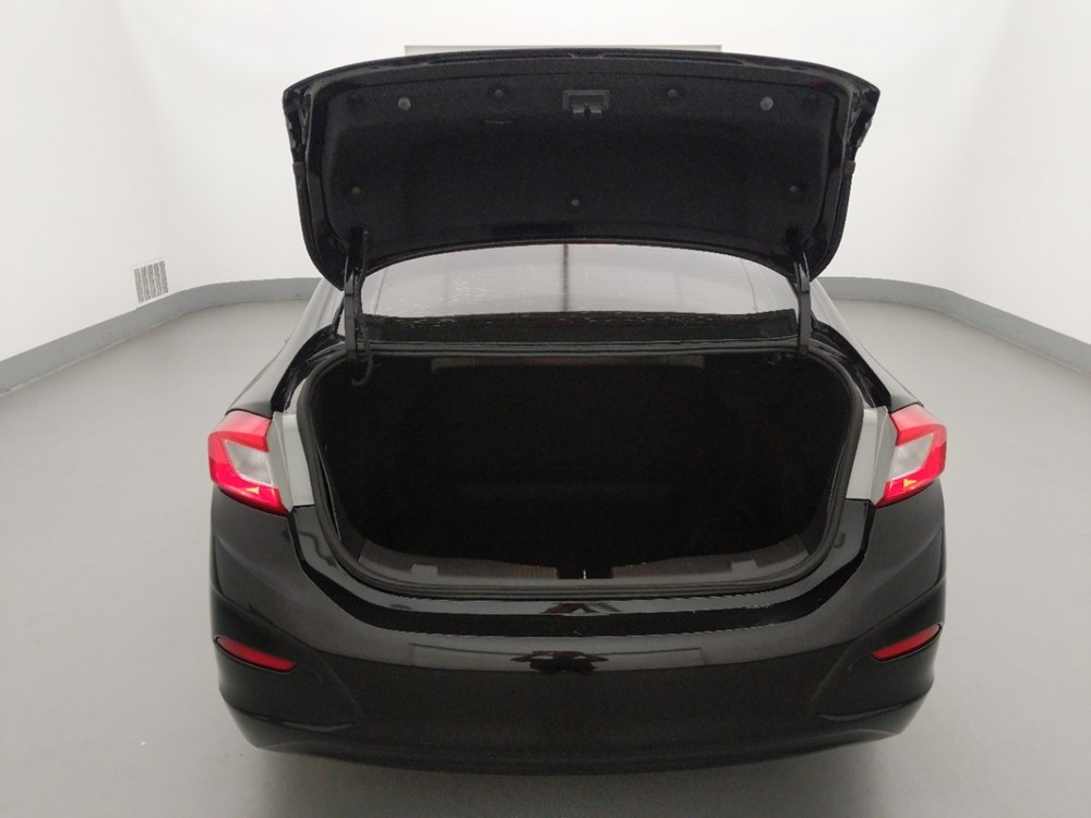 2017 Chevrolet Cruze - Trunk