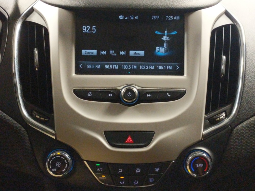 2017 Chevrolet Cruze - Stereo Package