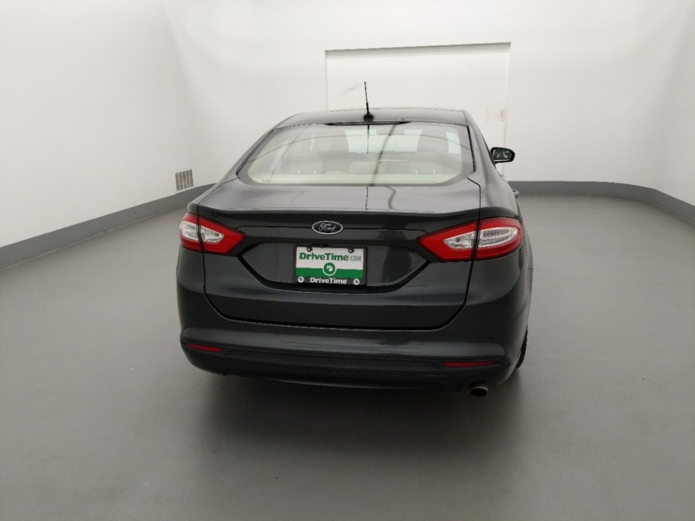2016 Ford Fusion - Passenger Rear Trunk