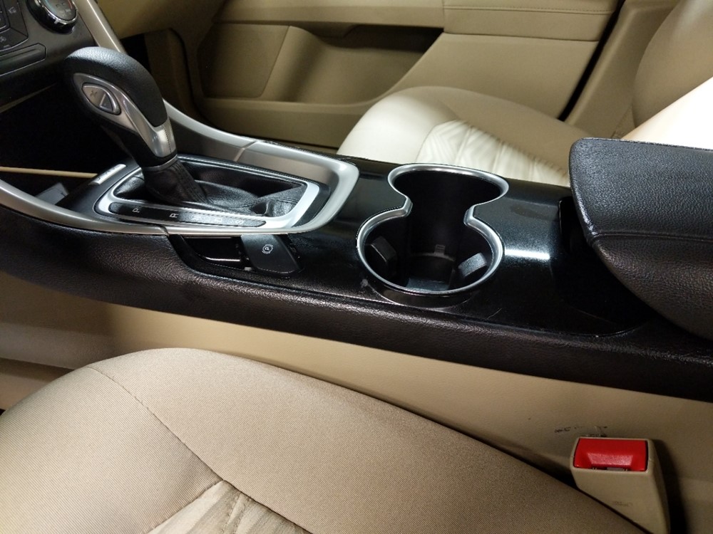2016 Ford Fusion - Center Console/Cup Holders
