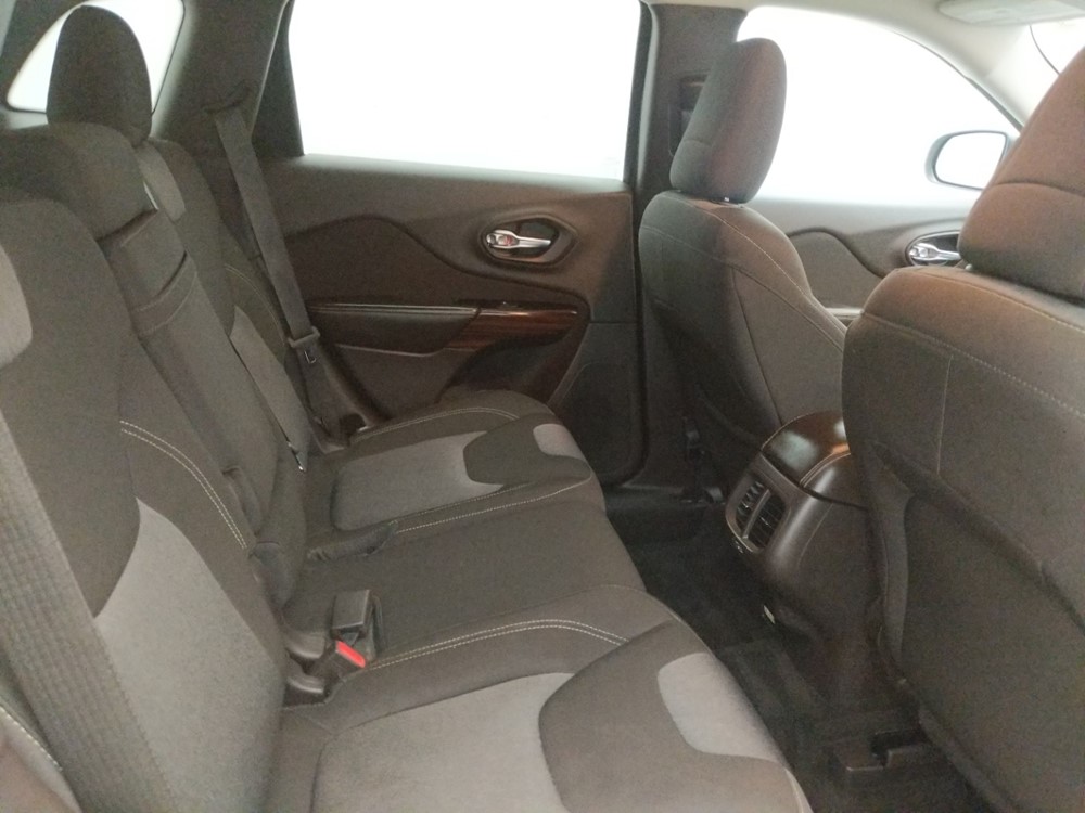 2014 Jeep Cherokee - Passenger Rear Seat