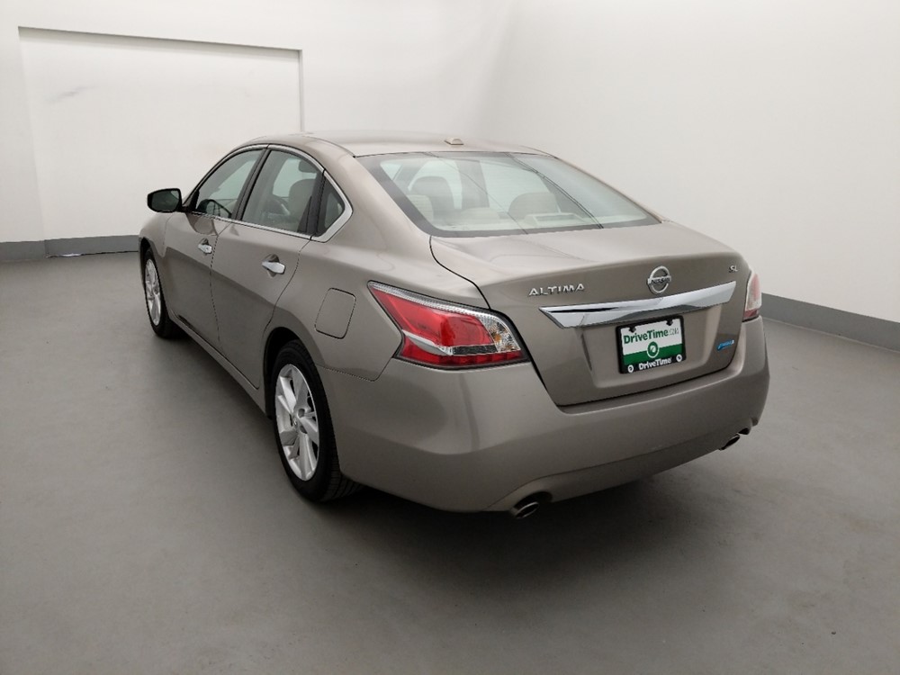 2014 Nissan Altima - Driver Rear Bumper