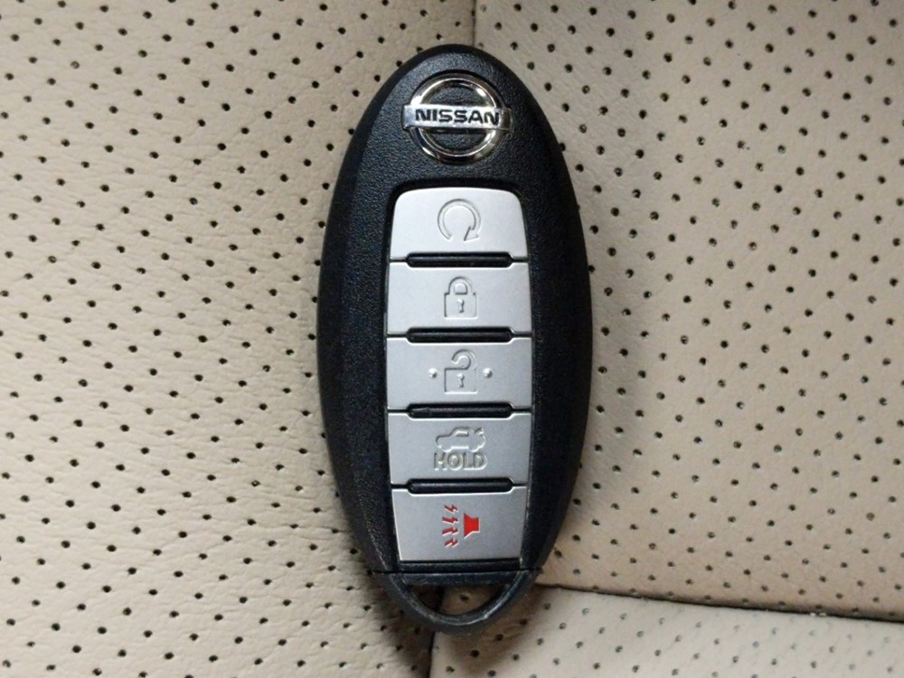 2014 Nissan Altima - Keys