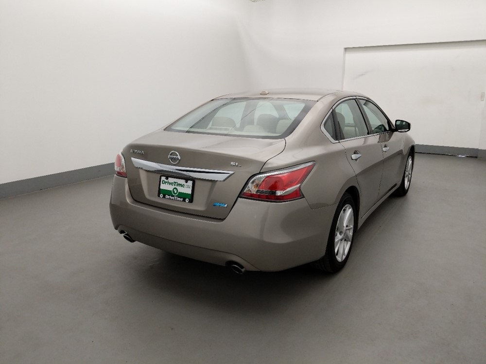 2014 Nissan Altima - Passenger Rear Bumper
